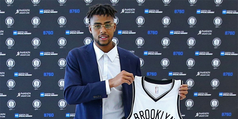 Tình trường phong phú của D'Angelo Russell sẽ có lợi cho Nets?