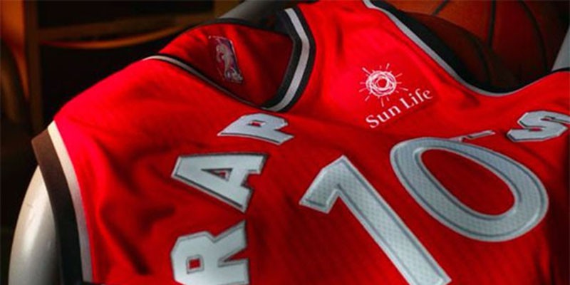 Giải bóng rổ NBA rộn ràng thử nghiệm quảng cáo trên áo đấu