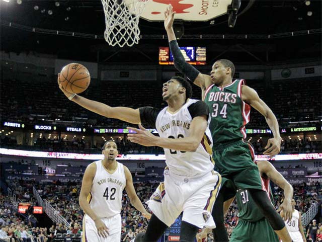 Anthony Davis xứng đáng hơn thành tích 8 trận toàn thua của Pelicans nhưng Bucks không phải đối thủ dễ nuốt. Anthony Davis xứng đáng hơn thành tích 8 trận toàn thua của Pelicans nhưng Bucks không phải đối thủ dễ nuốt.