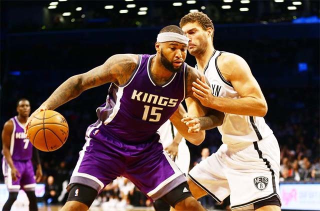 DeMarcus Cousins hủy diệt hàng thủ của Nets với 37 điểm và 11 rebounds. DeMarcus Cousins hủy diệt hàng thủ của Nets với 37 điểm và 11 rebounds.