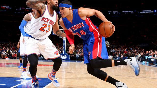 Detroit Pistons thắng có phần may mắn. Detroit Pistons thắng có phần may mắn.