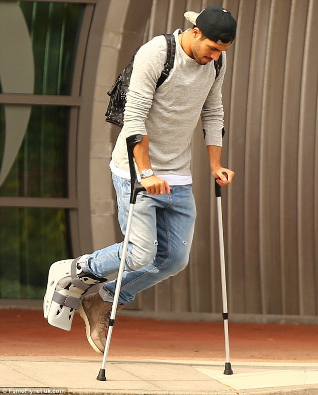 Emre Can coi như kết th&uacute;c sớm m&ugrave;a n&agrave;y ở Liverpool.