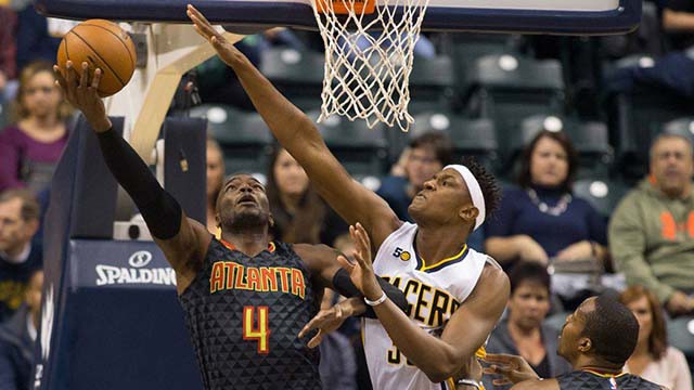 Đội hình chính quá tải khiến Hawks dễ dàng thua Pacers. Đội hình chính quá tải khiến Hawks dễ dàng thua Pacers.