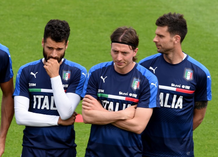 Vận đen tiếp tục đeo bám Montolivo
