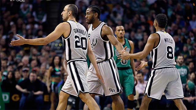 Cỗ m&aacute;y Spurs vẫn đang hoạt động rất trơn tru sau kỉ nguy&ecirc;n Tim Duncan.