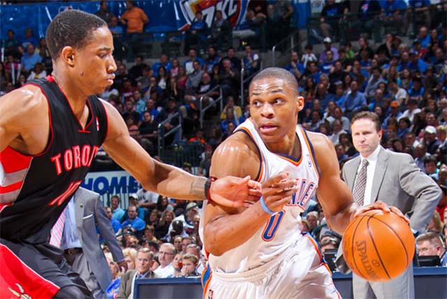 Cuộc đối đầu giữa Russell Westbrook và Demar DeRozan - 2 tay ghi điểm hay nhất NBA hiện nay sẽ rất hấp dẫn. Cuộc đối đầu giữa Russell Westbrook và Demar DeRozan - 2 tay ghi điểm hay nhất NBA hiện nay sẽ rất hấp dẫn.