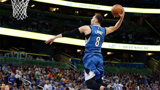 Zach Lavine có trận đấu tuyệt vời với 37 điểm. Zach Lavine có trận đấu tuyệt vời với 37 điểm.