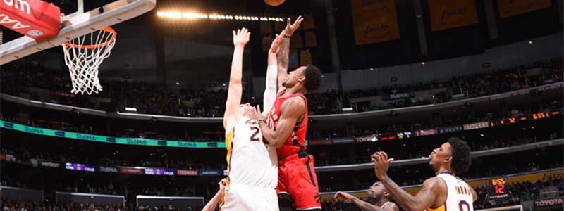Lakers đang rơi tự do vì trung phong cao nhất nhưng phòng thủ tệ nhất