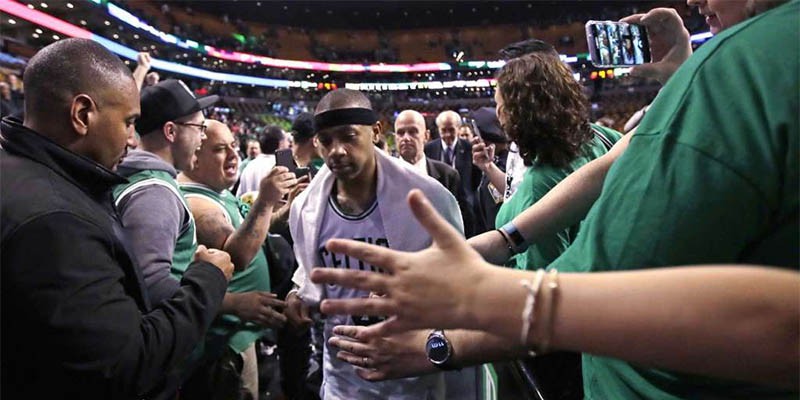 NBA Play-off 03/05: 5 ngày không thể tin được của Isaiah Thomas