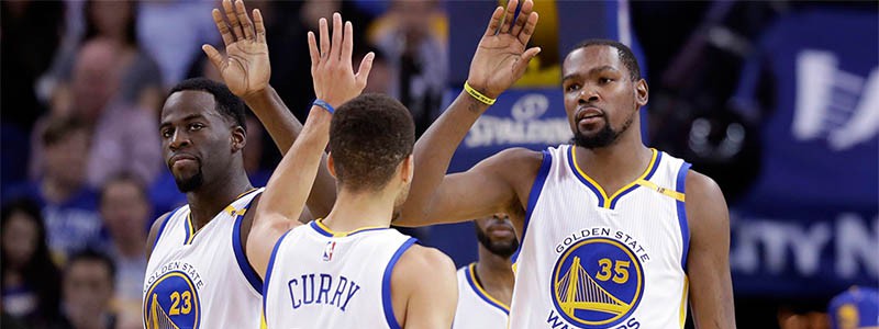 NBA 21/01: Houston Rockets hóa bé nhỏ trước Golden State Warrors