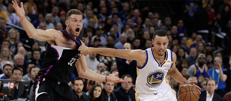 NBA ngày 24/02: Golden State Warriors ghi 50 điểm riêng hiệp 3!