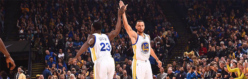 NBA ngày 02/02: Sự trở lại của Steph Curry