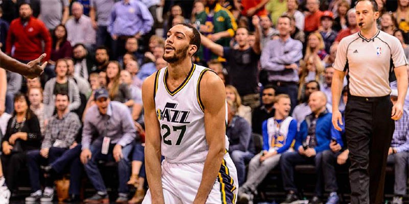 Dự đoán NBA Play-off 09/05: Warriors có thắng dễ như Cavaliers?
