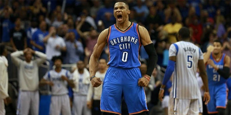 Westbrook lập kỷ lục về số điểm ghi được với một triple-double