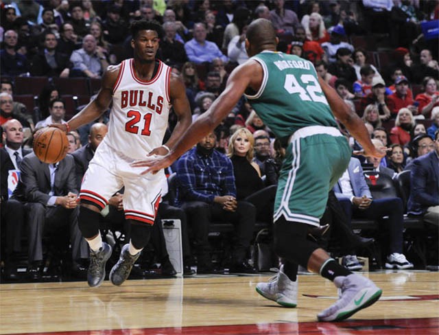 Bulls khó thắng ở cặp đấu này nhưng vẫn còn chút hy vọng ở game 6 ngày mai Bulls khó thắng ở cặp đấu này nhưng vẫn còn chút hy vọng ở game 6 ngày mai