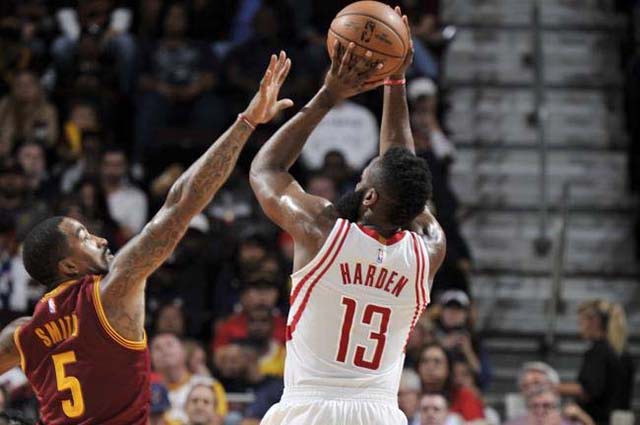 41 điểm và 15 assists của Harden vẫn là chưa đủ trước “Big 3” của Cavaliers. 41 điểm và 15 assists của Harden vẫn là chưa đủ trước “Big 3” của Cavaliers.