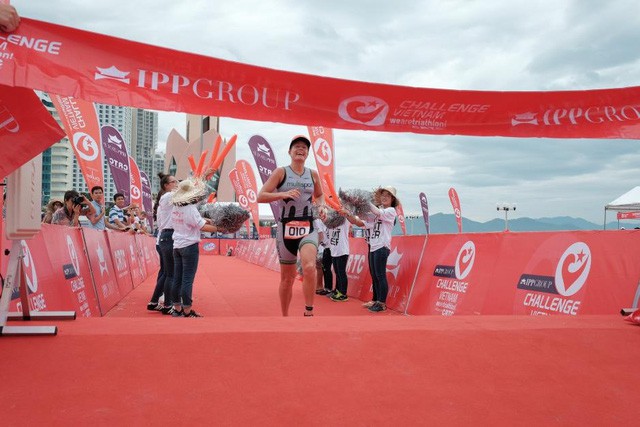 Challenge Vietnam: VĐV U60 gây bất ngờ cộng đồng triathlon Việt