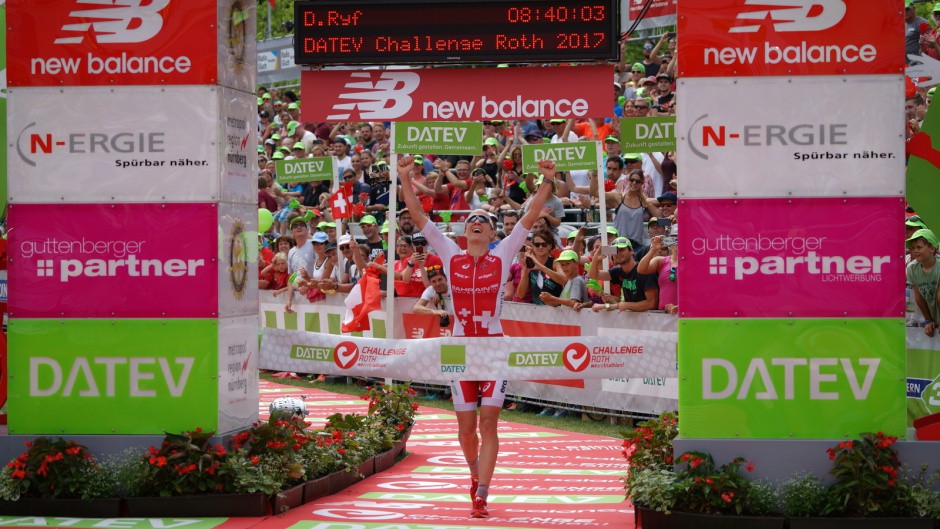 Daniela Ryf vô địch Challenge Roth, giải có người Việt tham gia đông kỷ lục