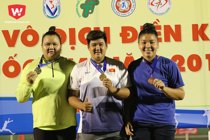 Top 3 n&eacute;m đĩa nữ