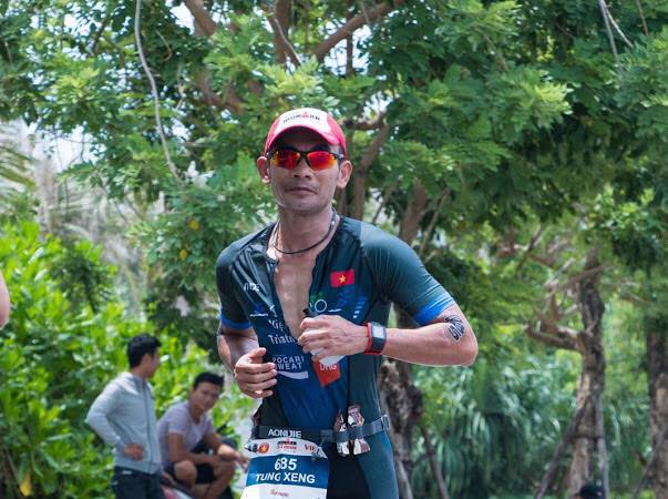 "Người thép" U50 Đức Tuấn: Lời hứa của một ông bố IronKids