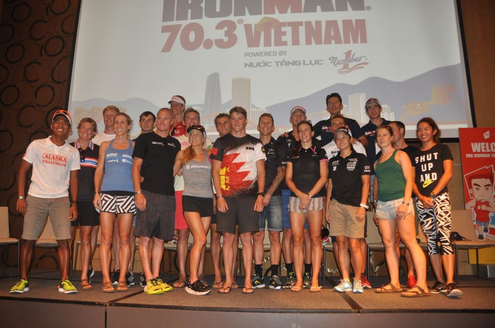 IRONMAN 70.3 VN: Chùm ảnh dàn sao thế giới "đổ bộ" Đà Nẵng