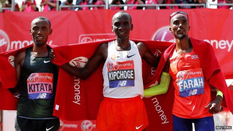 London Marathon 2018: Gặp sự cố Mo Farah vẫn lập kỷ lục mới