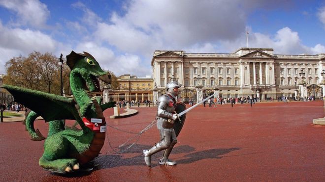 London Marathon 2018 có thể bị hủy phút chót vì nóng?