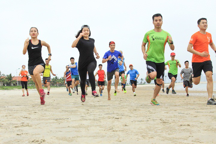 Luyện "người sắt" Ironman: Chơi phong trào, tập chuyên nghiệp