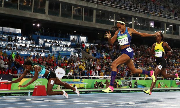Rio 2016: Đoạt HCV điền kinh nhờ... "chụp ếch"!