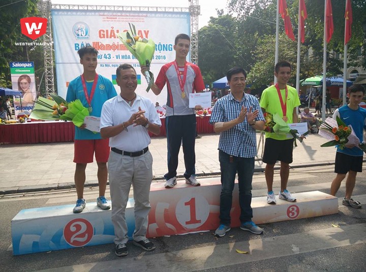 VĐV Đỗ Quốc Luật hạng Nhất nội dung Nam mở rộng (5 v&ograve;ng hồ)