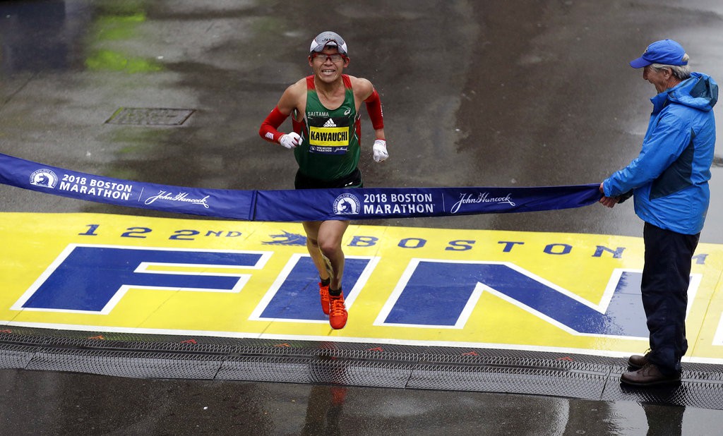 Kawauchi, VĐV ch&acirc;u &Aacute; thứ 2 trong hơn 10 năm qua v&ocirc; địch Boston Marathon