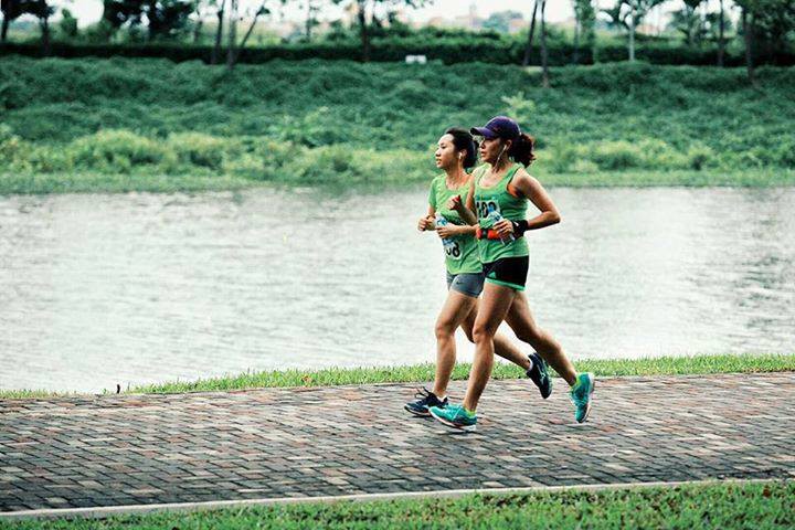 Chú ý uống nước, điện giải tại các trạm tiếp nước và bổ năng lượng thường xuyên (gel, chuối) Chú ý uống nước, điện giải tại các trạm tiếp nước và bổ năng lượng thường xuyên (gel, chuối)