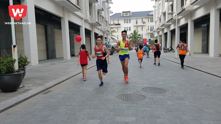 Dàn sao tuyển điền kinh ĐTQG tham dự Ecopark Marathon 2019
