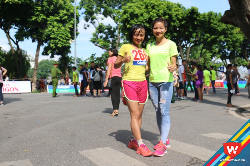 Giải nhất H&agrave; Nội Mới Nguyễn Thị Đường v&agrave; nh&agrave; v&ocirc; địch SEA Games Nguyễn Thị Oanh