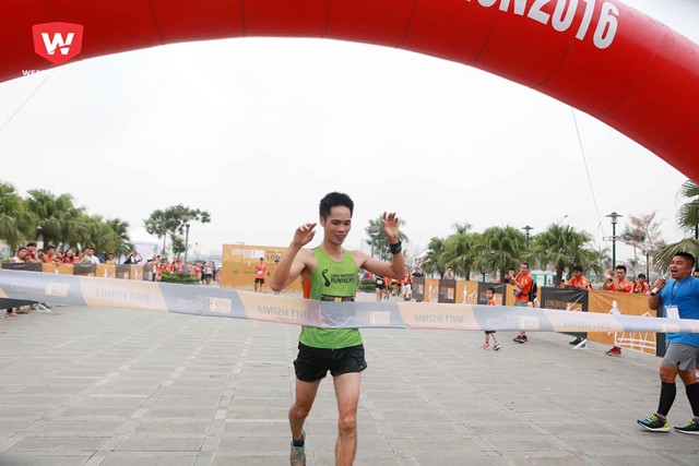 Cao Ngọc Hà về nhất 42km sau 3 giờ 06 phút