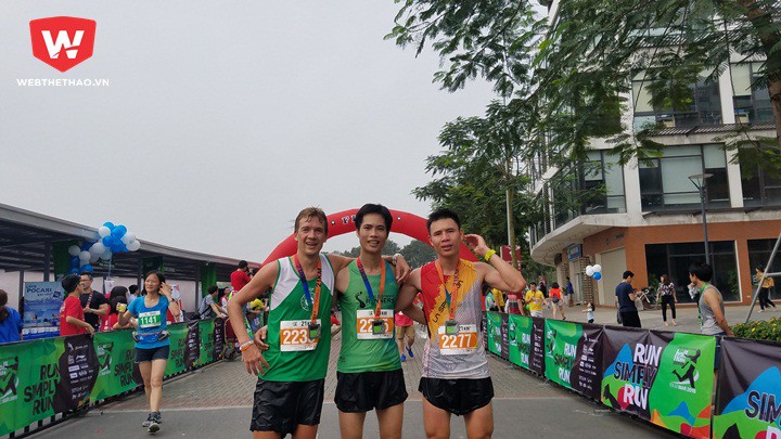 Tương tự 10km nam, Cao Ngọc Hà đã đánh bại ĐKVĐ Florian Deichmann và Quang Nguyễn, 2 VĐV vừa chạy 70km tại Đà Lạt Ultra Trail Tương tự 10km nam, Cao Ngọc Hà đã đánh bại ĐKVĐ Florian Deichmann và Quang Nguyễn, 2 VĐV vừa chạy 70km tại Đà Lạt Ultra Trail
