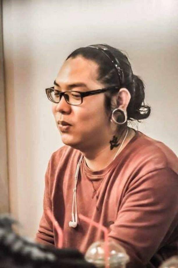 ''Không lẽ mình cứ như vậy mãi'' ''Không lẽ mình cứ như vậy mãi''