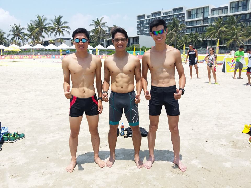 Đặng Anh Quyết cùng các thành viên team 3D tại giải Ironman 70.3 Vietnam 2017 Đặng Anh Quyết cùng các thành viên team 3D tại giải Ironman 70.3 Vietnam 2017