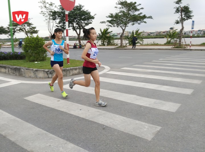 Nội dung marathon nữ có nhiều VĐV trẻ, có tới 3 người sinh năm 2000 Nội dung marathon nữ có nhiều VĐV trẻ, có tới 3 người sinh năm 2000