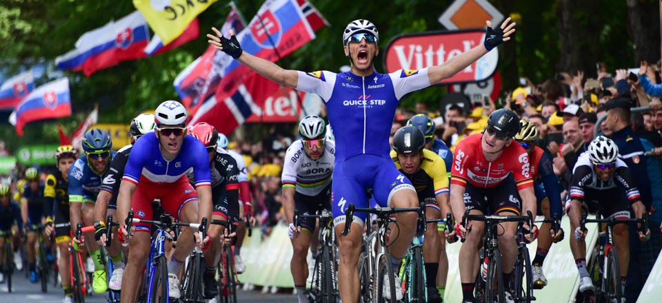 Tour de France 2017 chặng 2: Kittel giành chiến thắng ngọt ngào trên sân nhà