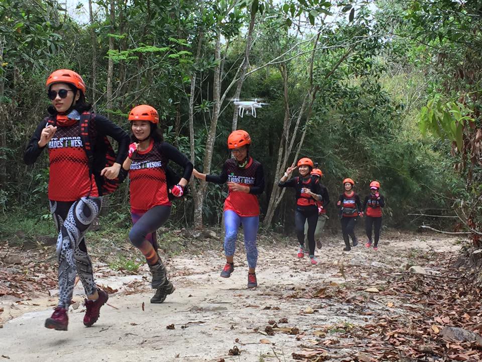 Một buổi tập chạy trail tập thể của các thành viên team 10SOA Một buổi tập chạy trail tập thể của các thành viên team 10SOA