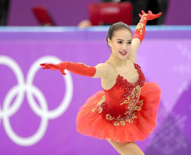 Alina Zagitova là VĐV duy nhất giành HCV cá nhân Alina Zagitova là VĐV duy nhất giành HCV cá nhân