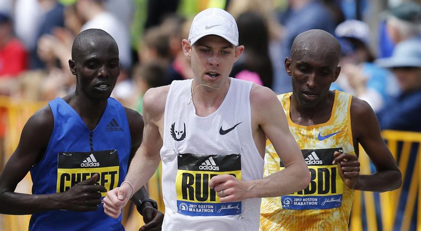 ƯCV vô địch nào sẽ giành vòng nguyệt quế Boston Marathon 2018?