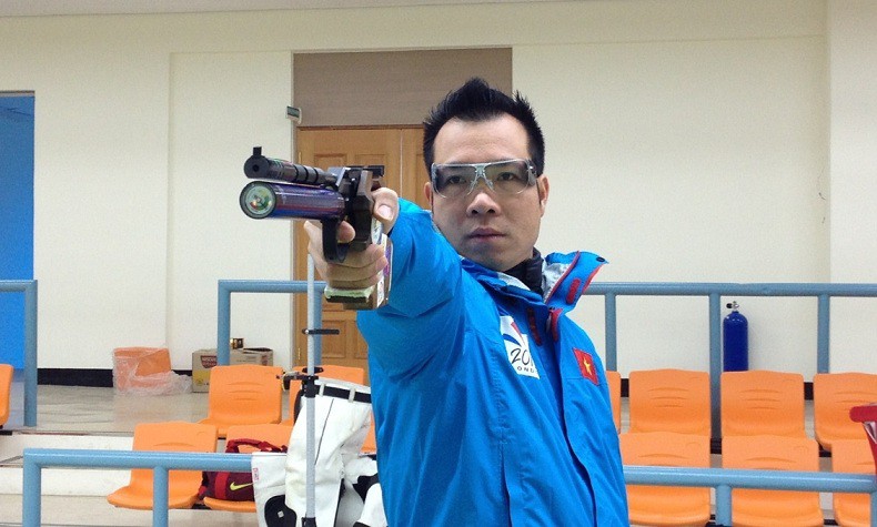 Nhà VĐ Oympic Hoàng Xuân Vinh vẫn phải bắn bia giấy ở SEA Games 29