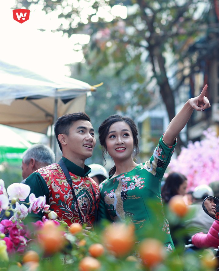Phước Hưng chia sẻ Tết này cả hai sẽ dành thời gian đến nhà nhau chơi và đi chơi một số nơi, thư giãn sau thời gian tập luyện căng thẳng. Phước Hưng chia sẻ Tết này cả hai sẽ dành thời gian đến nhà nhau chơi và đi chơi một số nơi, thư giãn sau thời gian tập luyện căng thẳng.