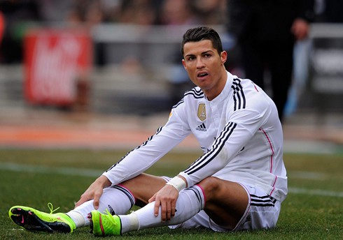 Ronaldo không tập, Real có biến?