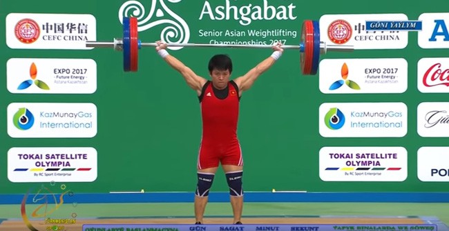 Việt Nam mở màn giải cử tạ VĐ châu Á trong cơn mưa huy chương
