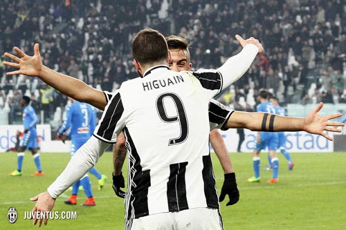 Bùng nổ trong 22 phút, Juventus hạ Napoli ở BK lượt đi Cúp Ý