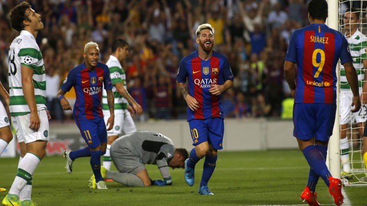 Nâng kỷ lục Hat-trick, Messi lại dẫn trước Ronaldo
