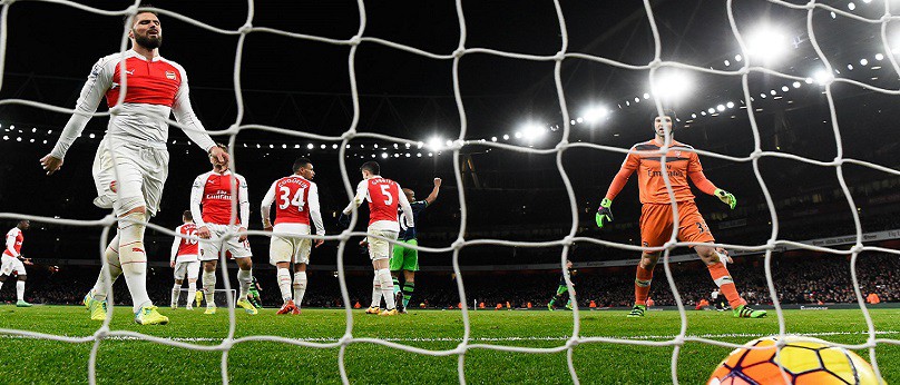 Premier League: Kịch tính tăng, chất lượng giảm
